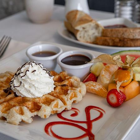 Chez Truchon Bistro-Auberge ラ・マルベー エクステリア 写真
